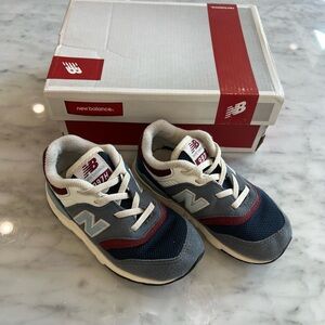 New Balance 997H Toddler/Infant Boys' Slip On Sneaker - Navy Blue/Maroon